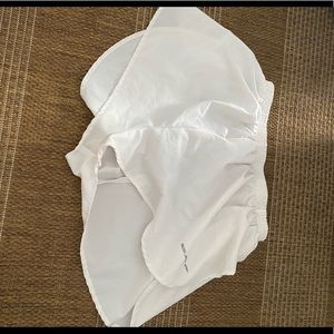 White boa shorts medium